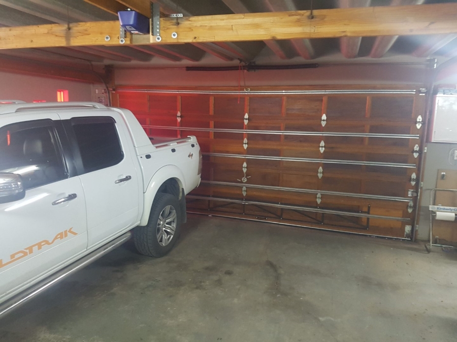 2 Bedroom Property for Sale in Flimieda North West